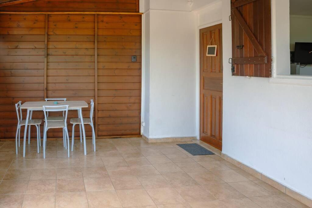 Le Man Nima Villa Les Abymes Exterior photo